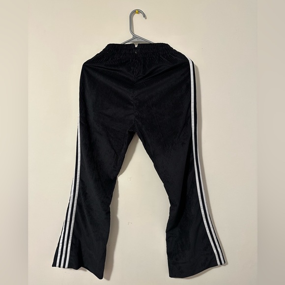 Adidas pant - Picture 2 of 2